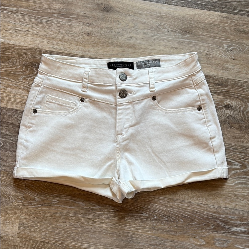 White Women's Shorts
